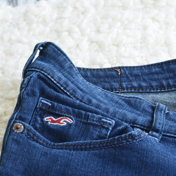 3/$30 - Hollister Jeans - Picture 3 of 5